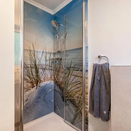 Von Osten Apartment *