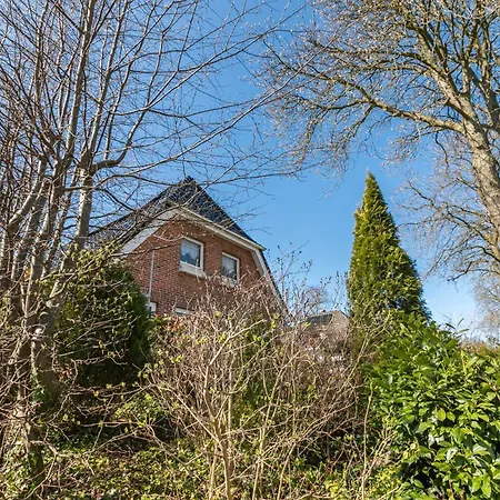 Von Osten Burg (Dithmarschen)